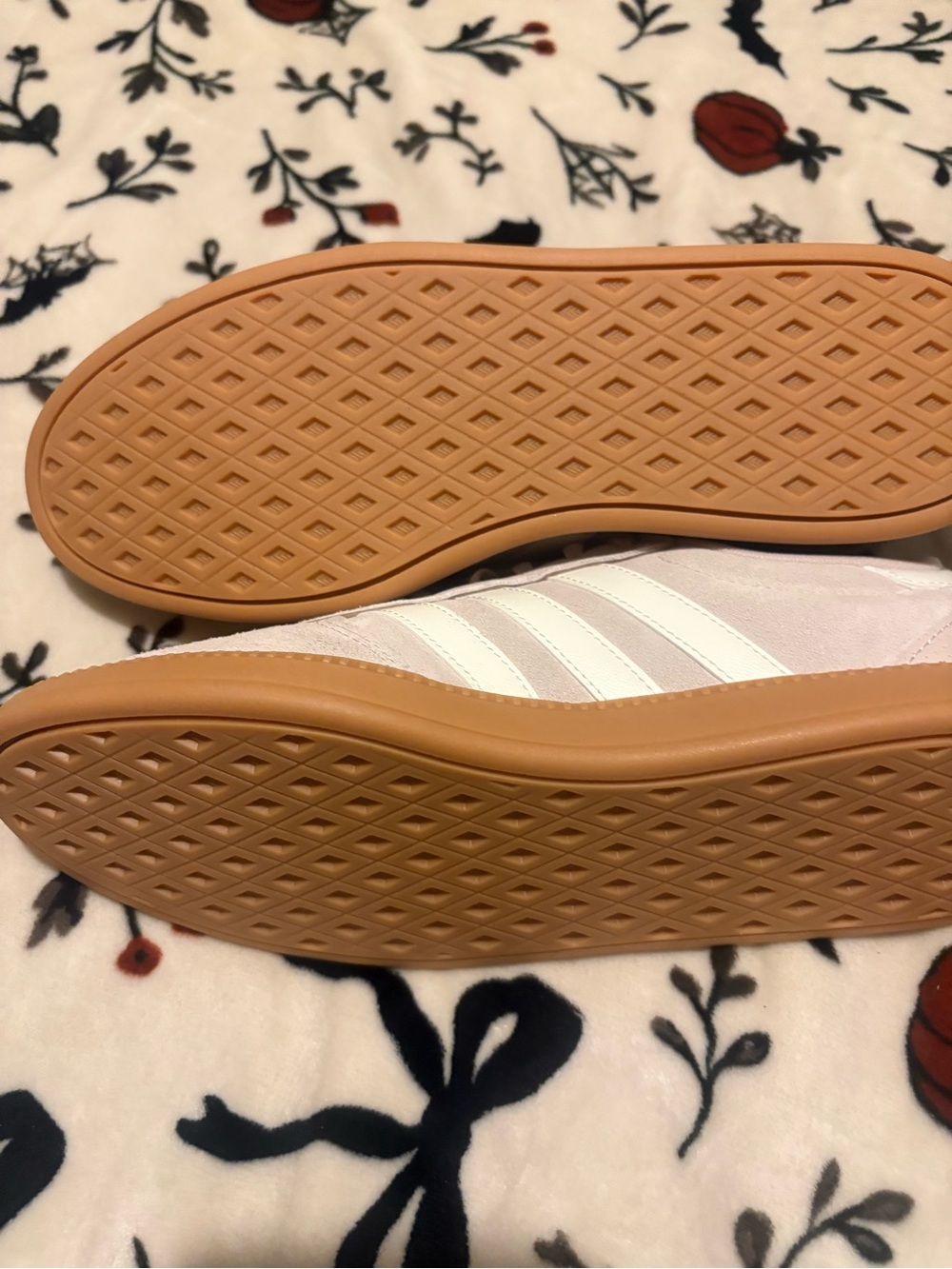 adidas Women's Light Pink Suede Sneakers with Gum Sole - Picture 7 of 8